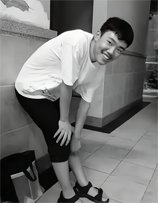 胡鑫宇.png